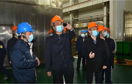 【陜鼓集團】西安市委常委、市委統(tǒng)戰(zhàn)部部長楊廣亭深入陜鼓實地調研指導疫情防控及復工復產(chǎn)工作
